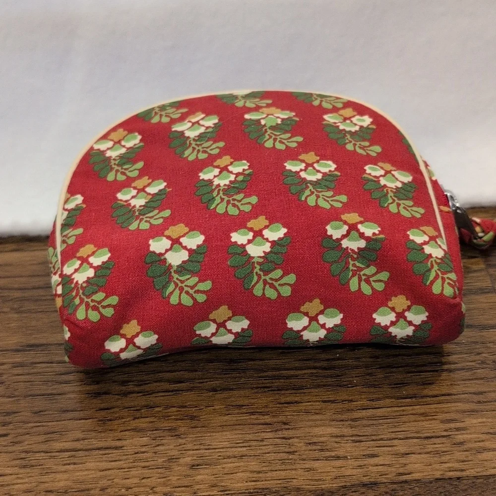 Women's Pottery Barn zip up makeup bag